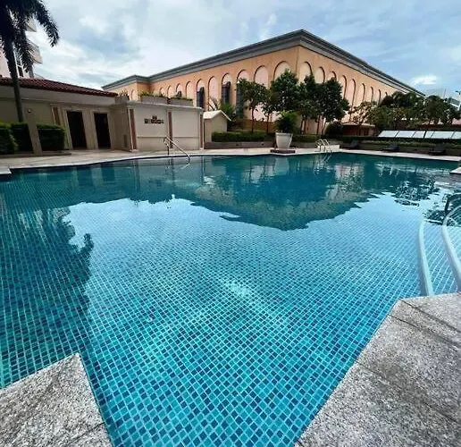 Staycation In Venice Residences Mckinley With Balcony *
