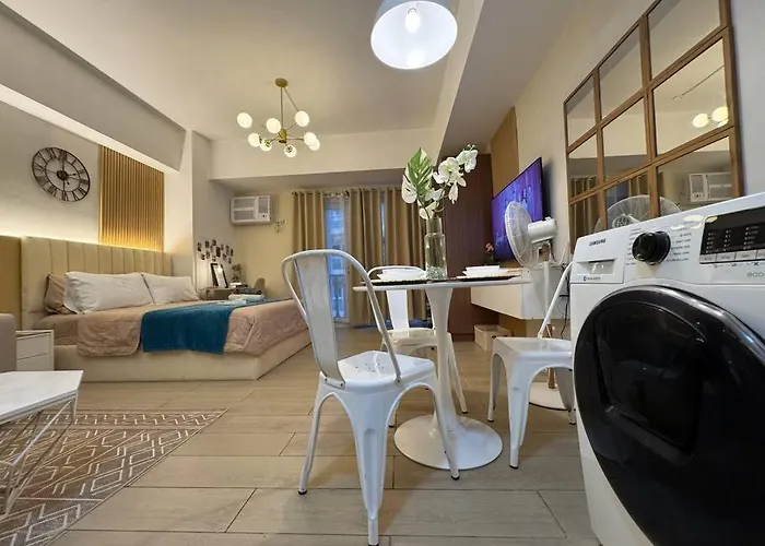 Staycation In Venice Residences Mckinley With Balcony Apartment *